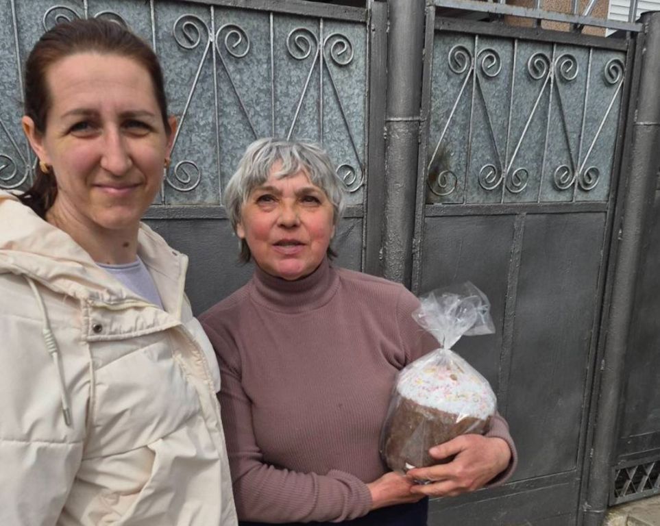 У Кілійській громаді Фонд "Добра та Любові" привітав родини військовослужбовців з Великоднем