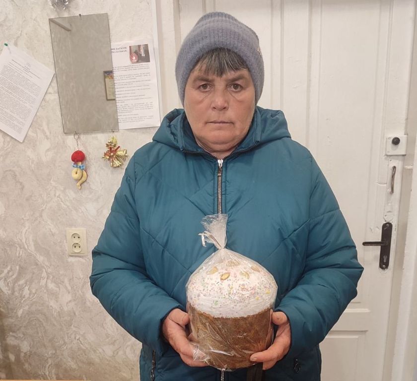 У Кілійській громаді Фонд "Добра та Любові" привітав родини військовослужбовців з Великоднем