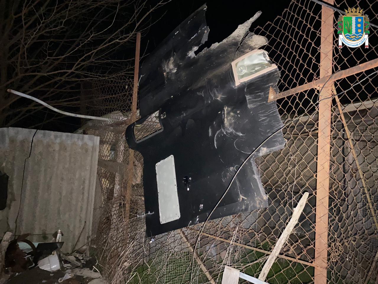 Чергова ворожа атака на Ізмаїл: пошкоджено портові об’єкти, судна, дісталося сусідньому селу (оновлено)