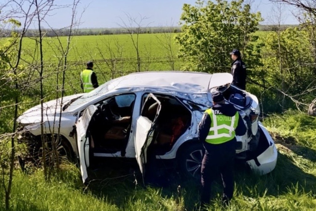 Поліцейські розслідують обставини ДТП на трасі Одеса-Рені