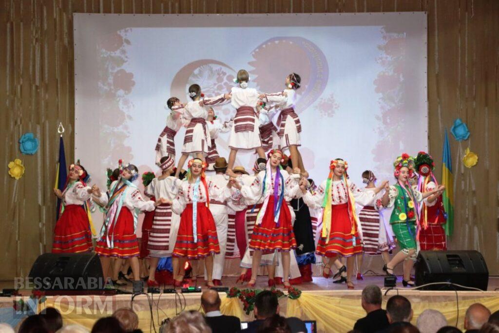 Як випадковість стала сенсом життя: 40-річна історія “Натхнення” хореографки з Болградщини Вікторії Алавацької