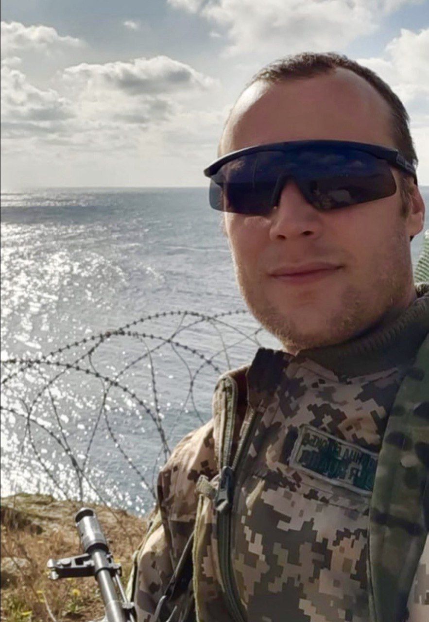 Останній зі Зміїного: історія незламності Віталія Гиренка - спецпроєкт