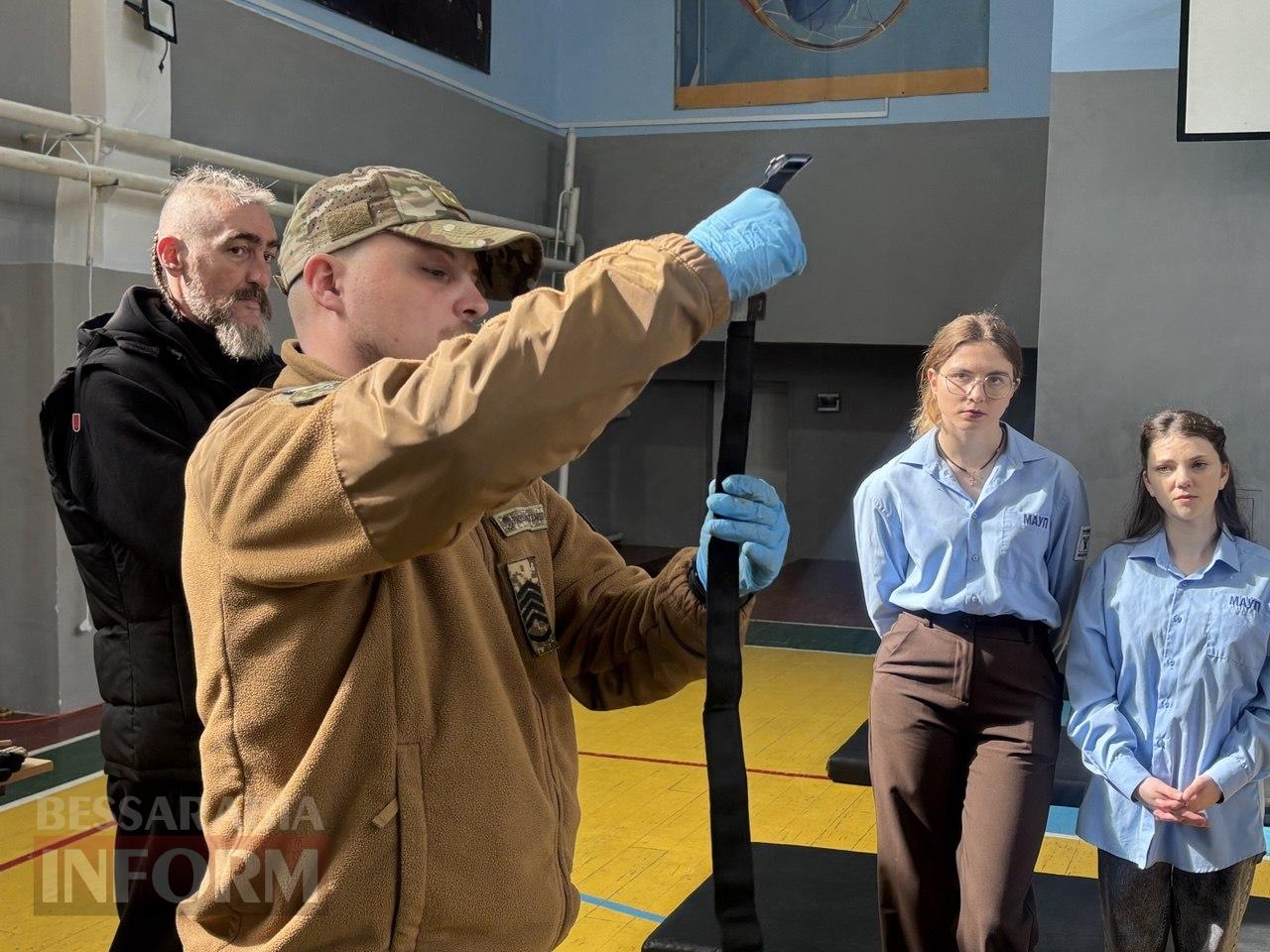 Гартовані досвідом: в Ізмаїлі для студентів МАУП бойові інструктори провели тренінг з тактичної медицини
