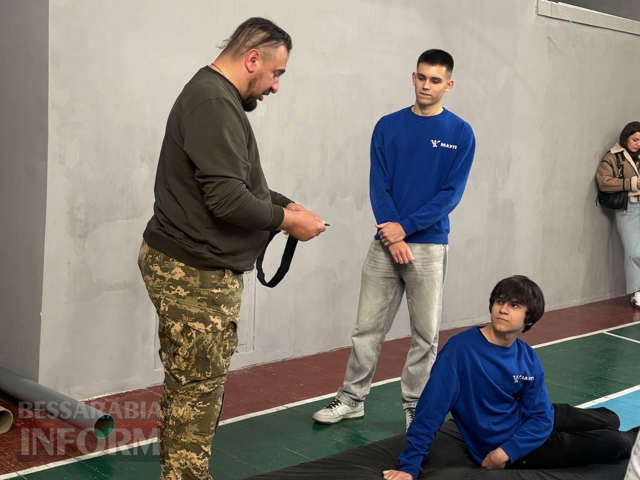 Гартовані досвідом: в Ізмаїлі для студентів МАУП бойові інструктори провели тренінг з тактичної медицини