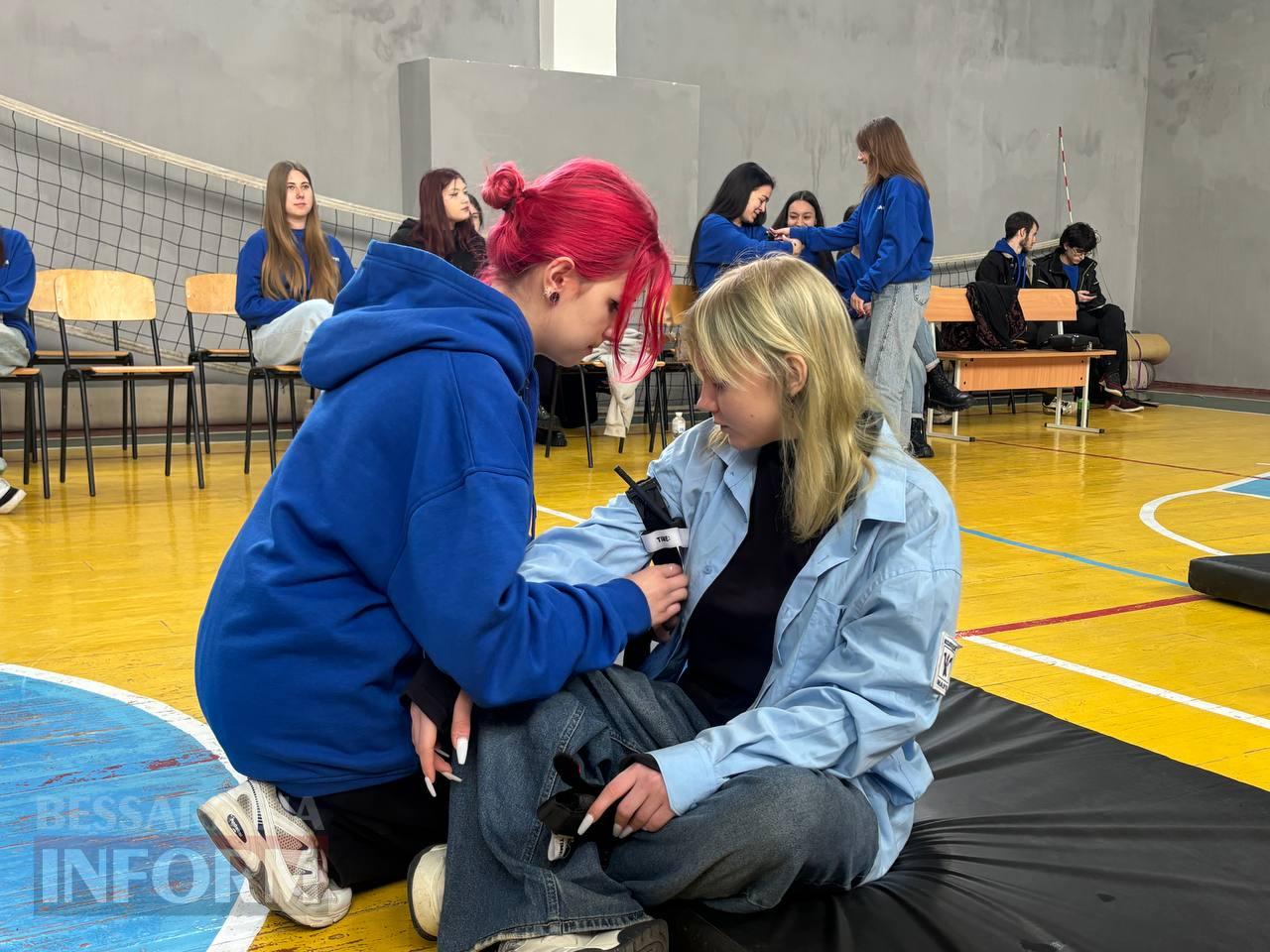 Гартовані досвідом: в Ізмаїлі для студентів МАУП бойові інструктори провели тренінг з тактичної медицини