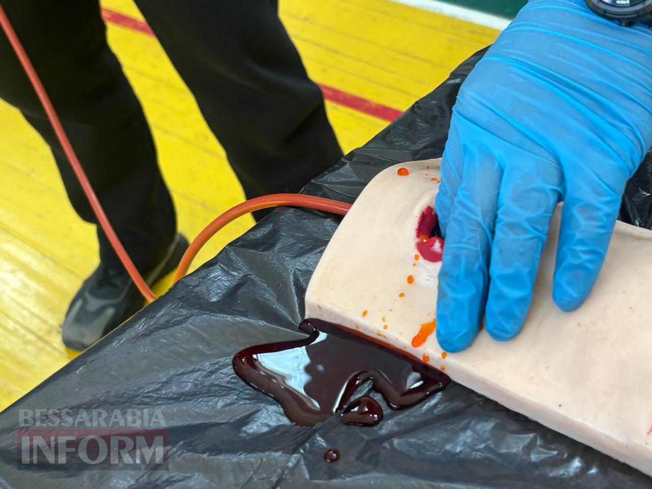 Гартовані досвідом: в Ізмаїлі для студентів МАУП бойові інструктори провели тренінг з тактичної медицини