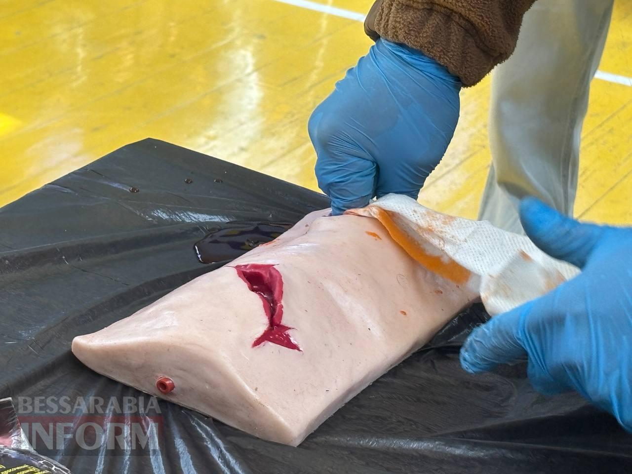 Гартовані досвідом: в Ізмаїлі для студентів МАУП бойові інструктори провели тренінг з тактичної медицини