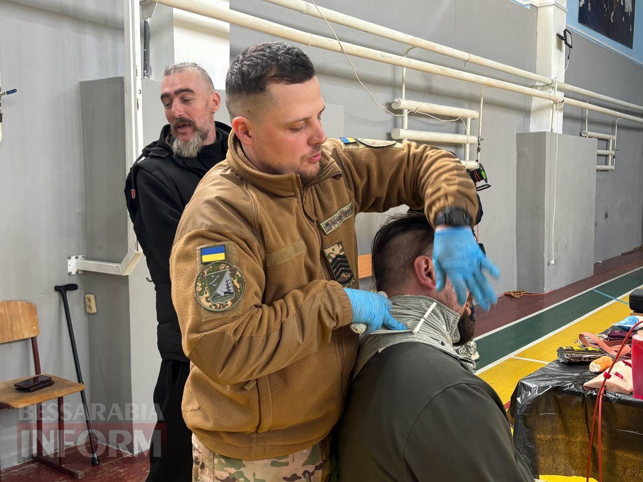 Гартовані досвідом: в Ізмаїлі для студентів МАУП бойові інструктори провели тренінг з тактичної медицини