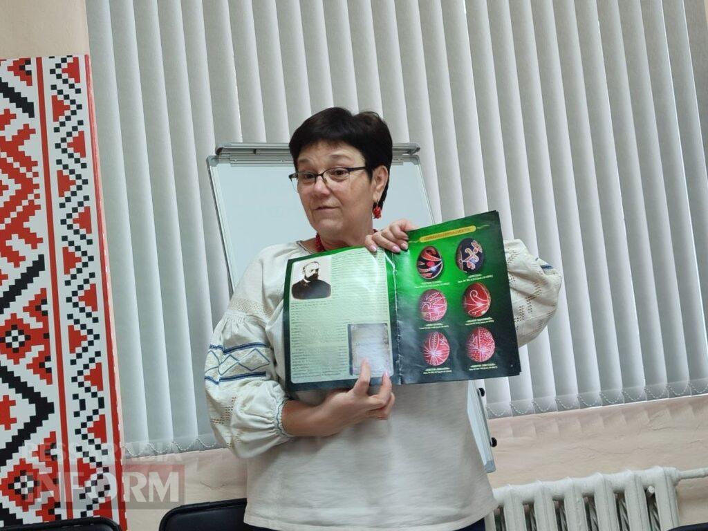 «Зерна, які проростуть»: як в Аккермані відроджують найважливішу традицію Великодня і вчать торкатися коріння