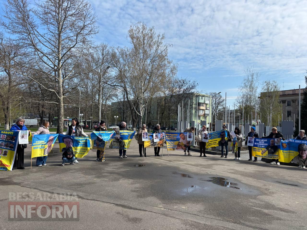 Маємо повернути кожного, хто мріє бути вдома: в Ізмаїлі відбулася акція «Пасха надії» на підтримку безвісти зниклих та військовополонених
