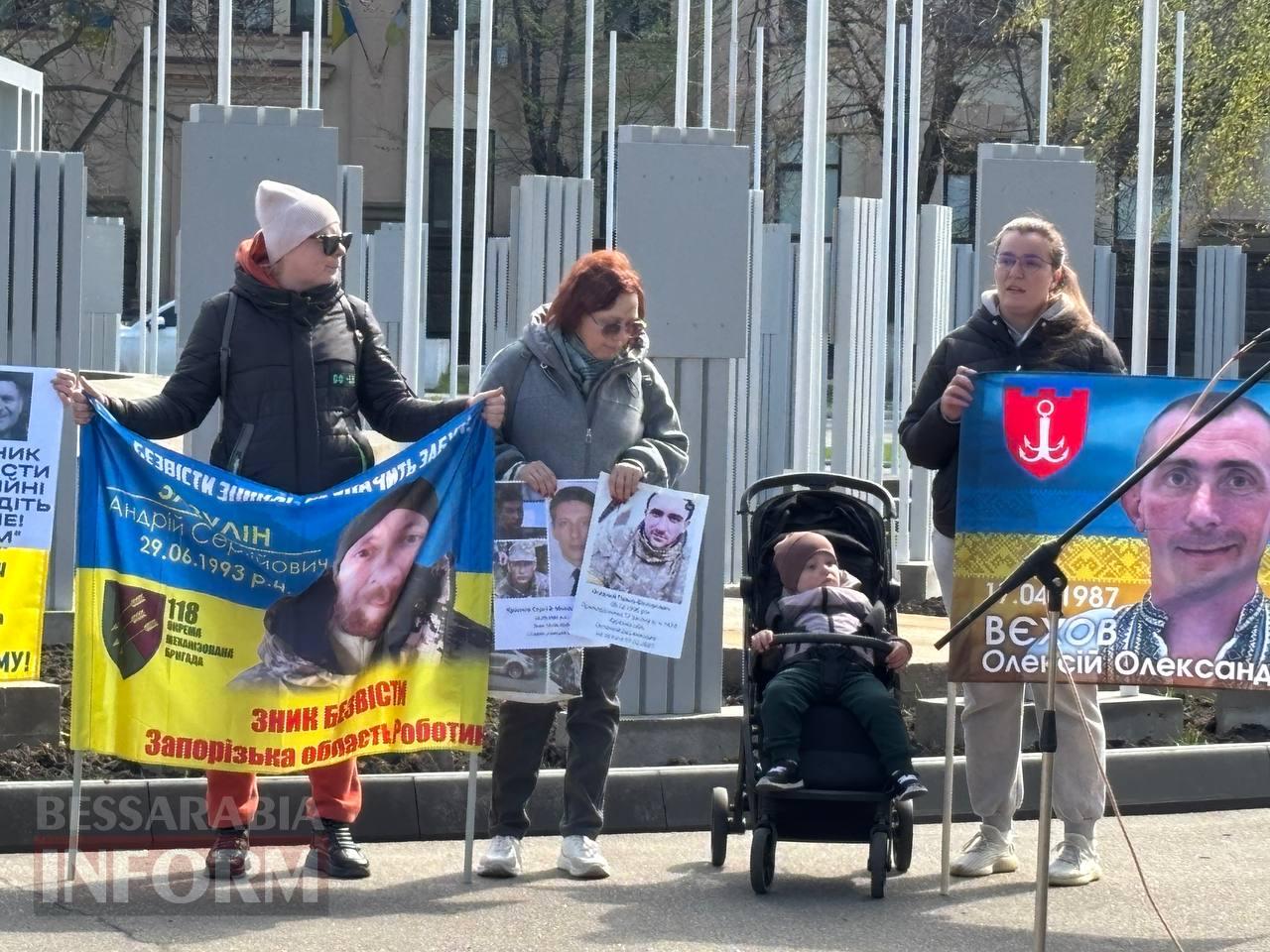 Маємо повернути кожного, хто мріє бути вдома: в Ізмаїлі відбулася акція «Пасха надії» на підтримку безвісти зниклих та військовополонених