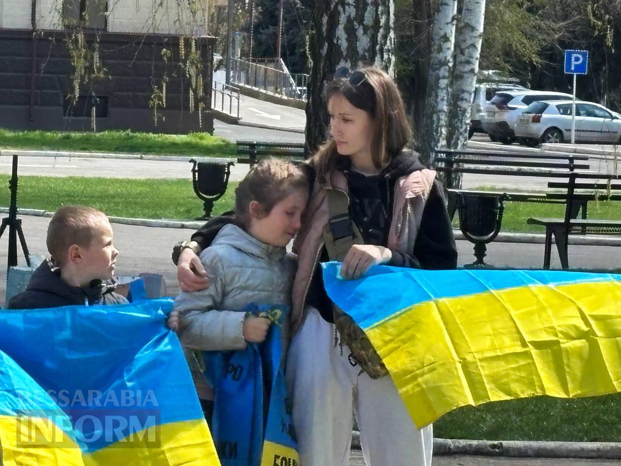 Маємо повернути кожного, хто мріє бути вдома: в Ізмаїлі відбулася акція «Пасха надії» на підтримку безвісти зниклих та військовополонених