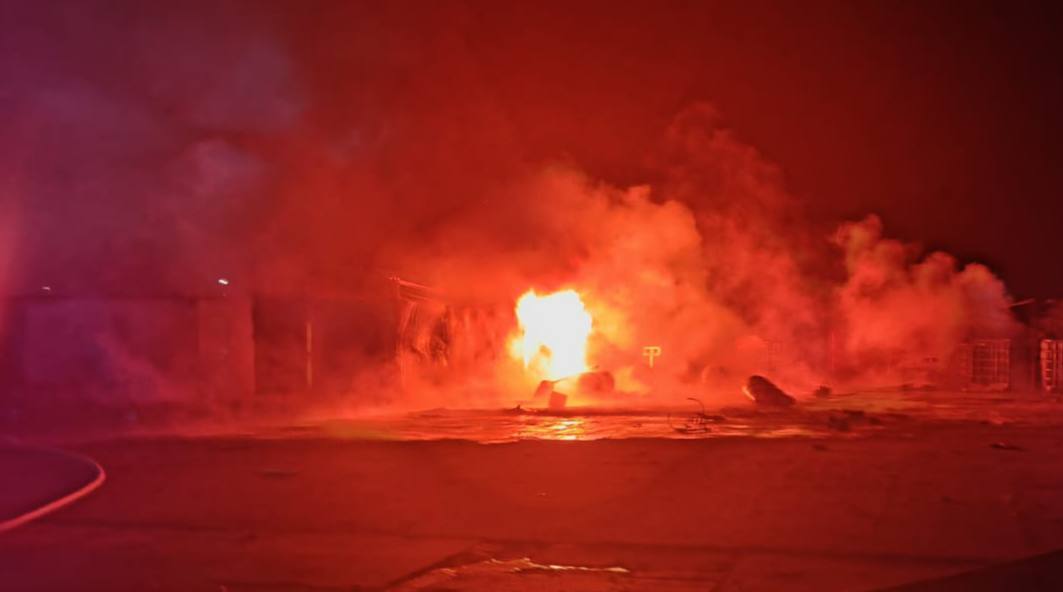 Ворог підступно атакував Ізмаїльщину «шахедами»: уражено портову інфраструктуру, будинки, горів Дунайський заповідник