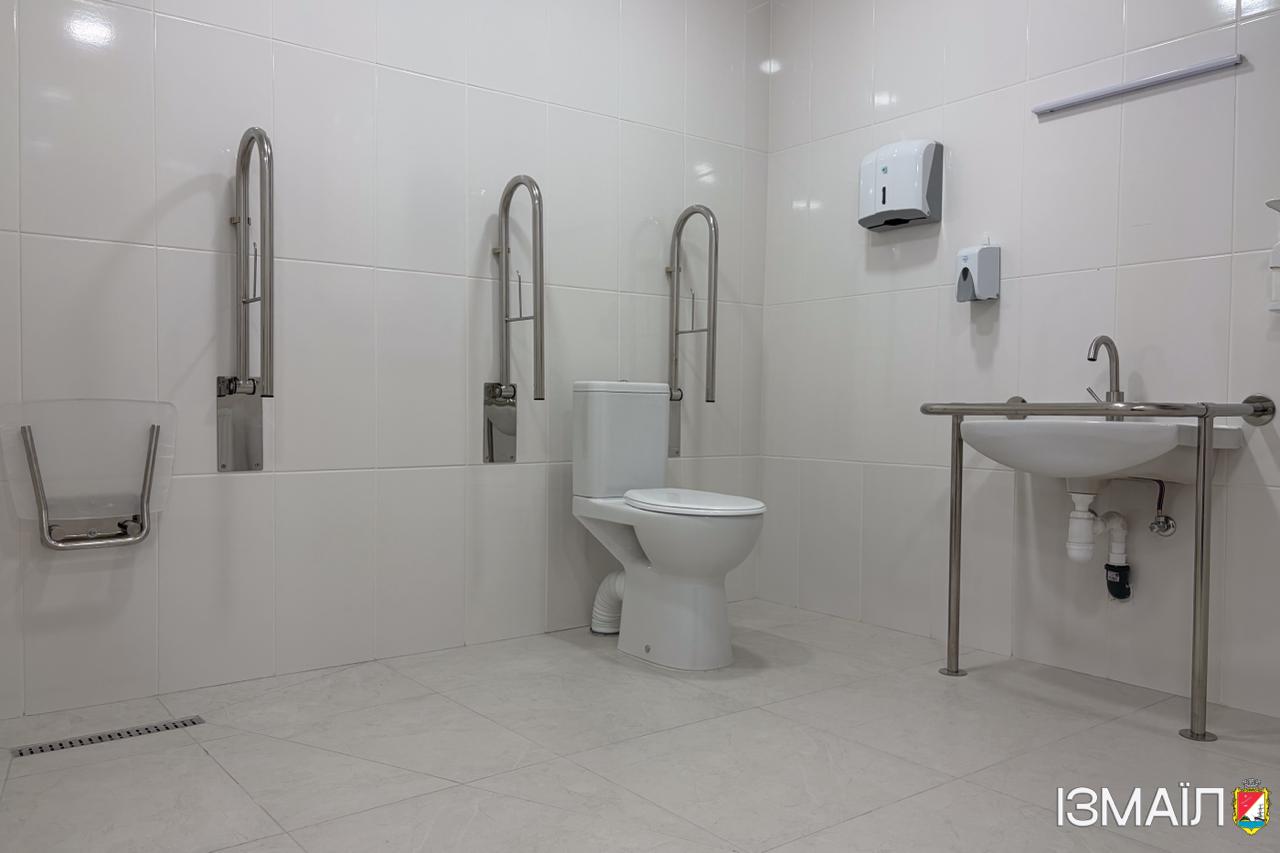 В Ізмаїльській міській лікарні завершено ремонт хірургічного відділення