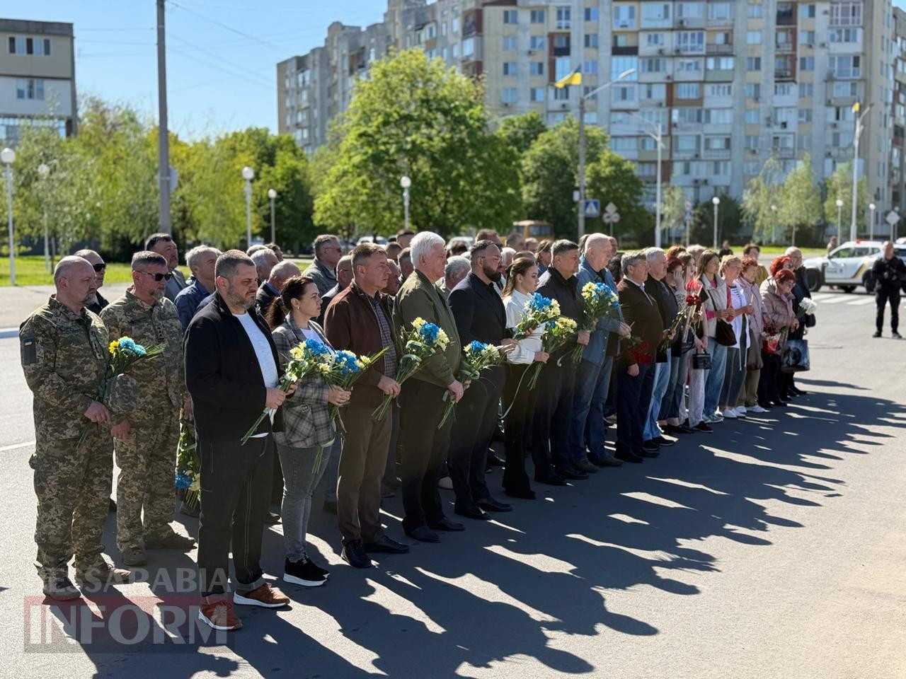 40 років болю та мужності: в Ізмаїлі вшанували пам’ять героїв Чорнобиля