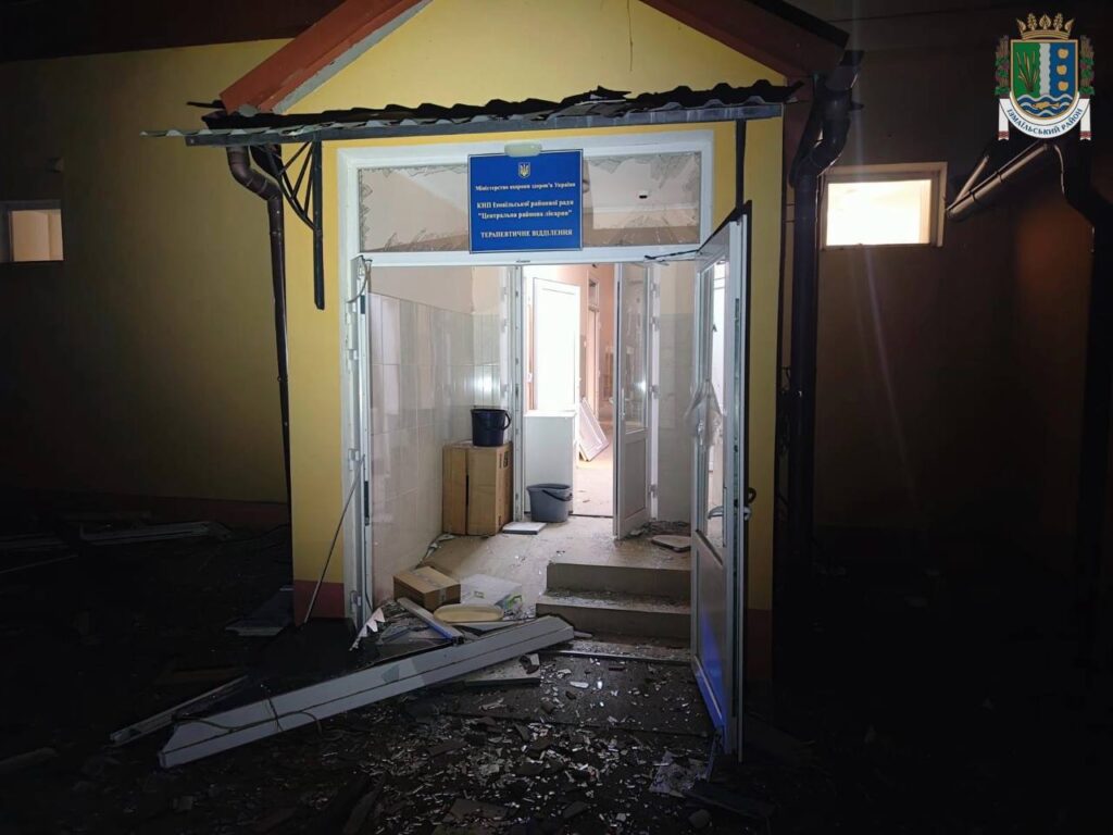 Ворог бив по лікарні та житлових будинках: в Ізмаїлі є тяжкопоранені після нічної атаки