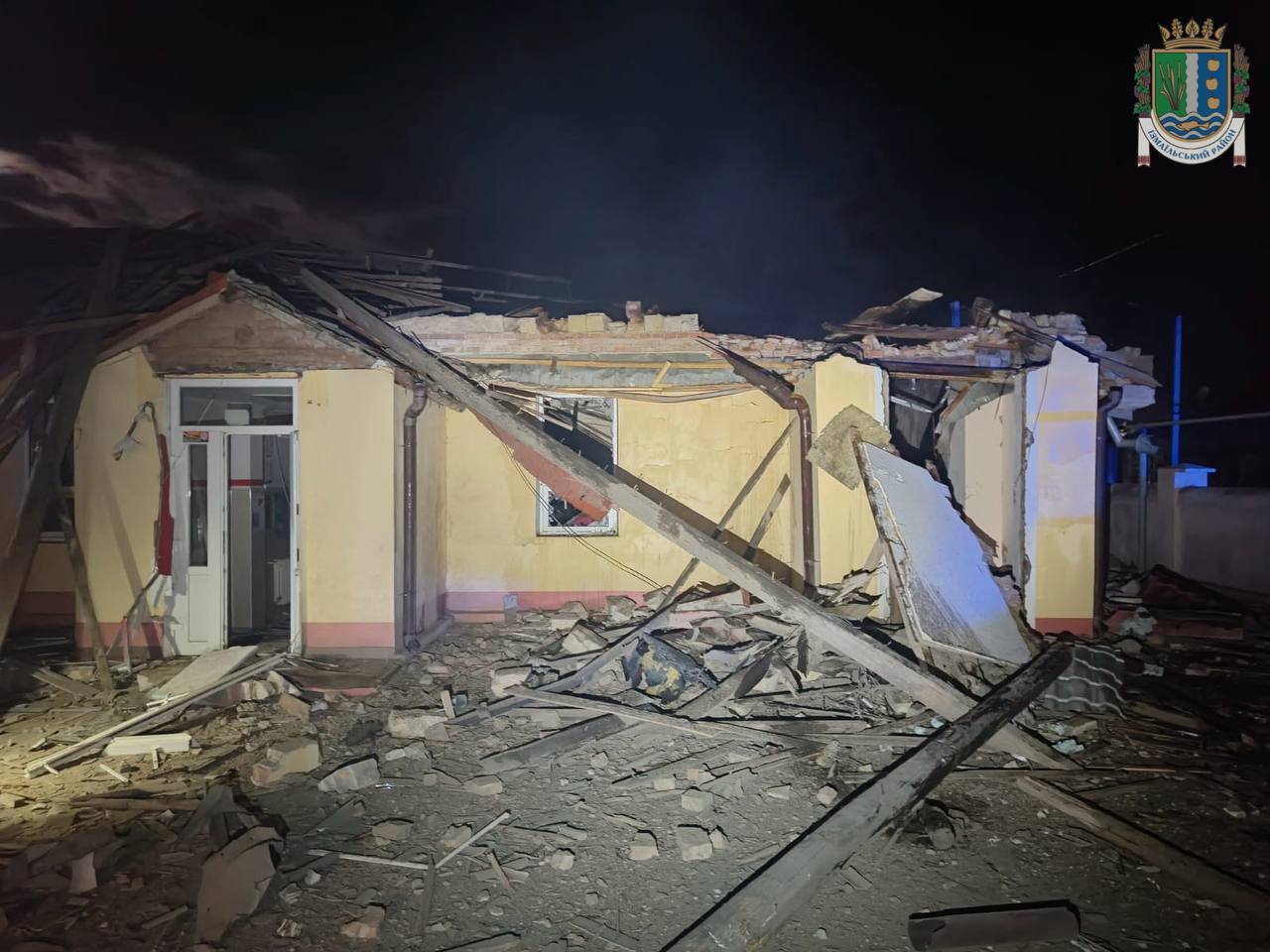 Ворог бив по лікарні та житлових будинках: в Ізмаїлі є тяжкопоранені після нічної атаки