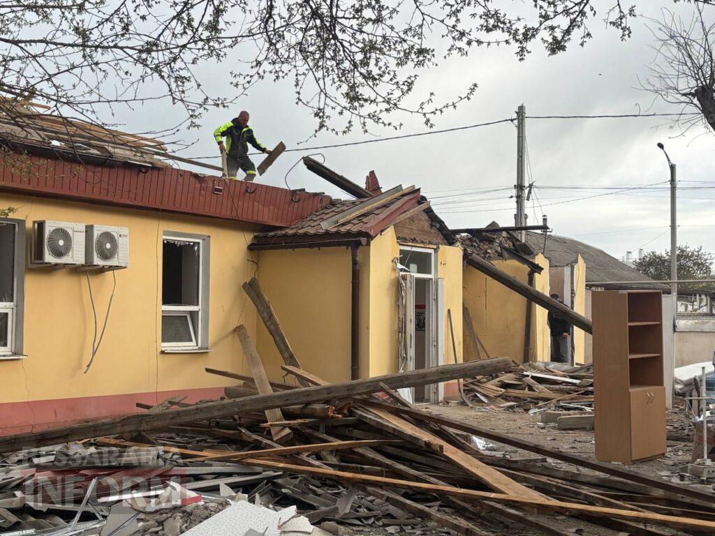 Ізмаїл ліквідує наслідки нічної ворожої атаки