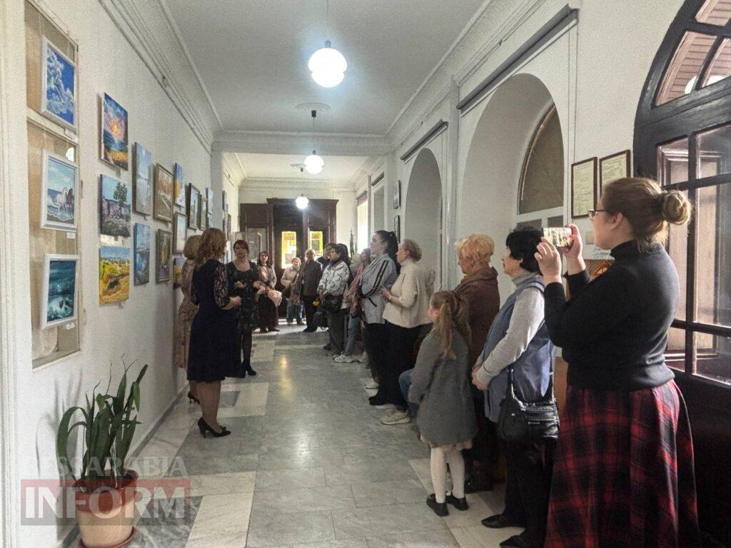 Світло крізь темряву: в Ізмаїлі відкрилася перша персональна виставка Ірини Ташкової