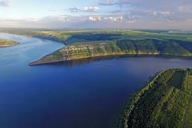 Україна та Молдова спільно рятуватимуть Дністер: запущено новий екологічний проєкт