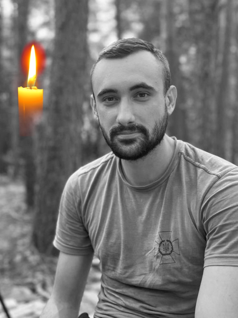 Підтримував побратимів та опікувався безпритульними тваринами: Ізмаїл простився з полеглим прикордонником