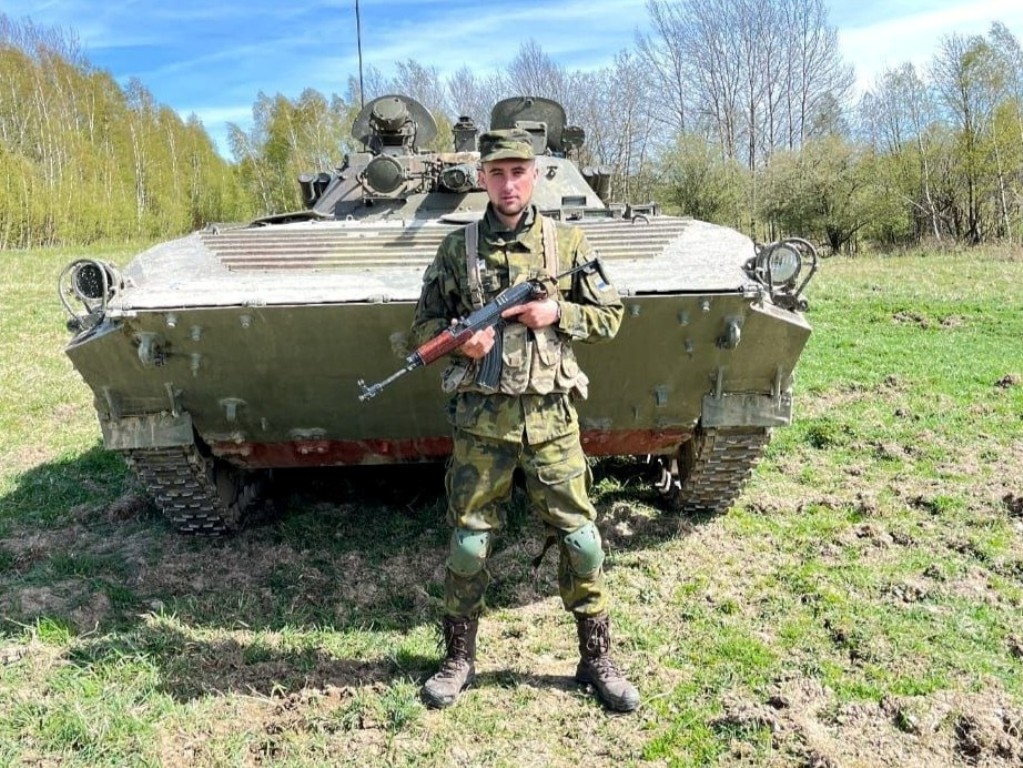 Підтримував побратимів та опікувався безпритульними тваринами: Ізмаїл простився з полеглим прикордонником