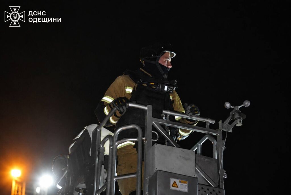 В ніч проти 15 травня рф завдала по Одещині серію ракетно-дронових ударів