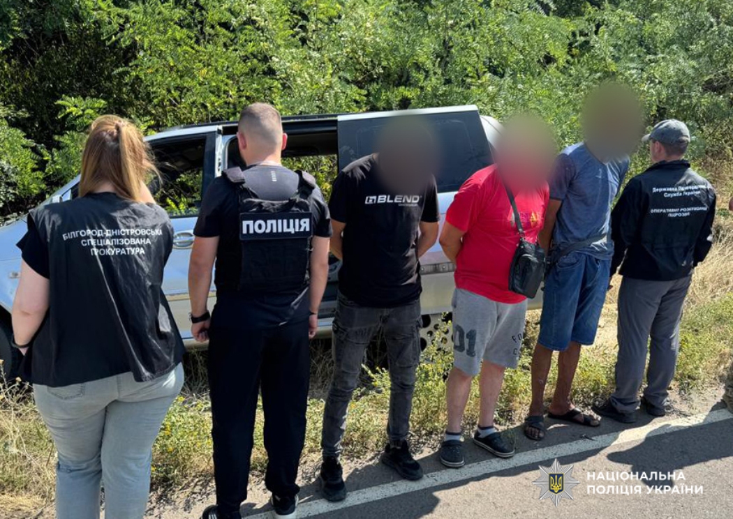 В Аккермані засудили прикордонника, який переправляв чоловіків до Молдови
