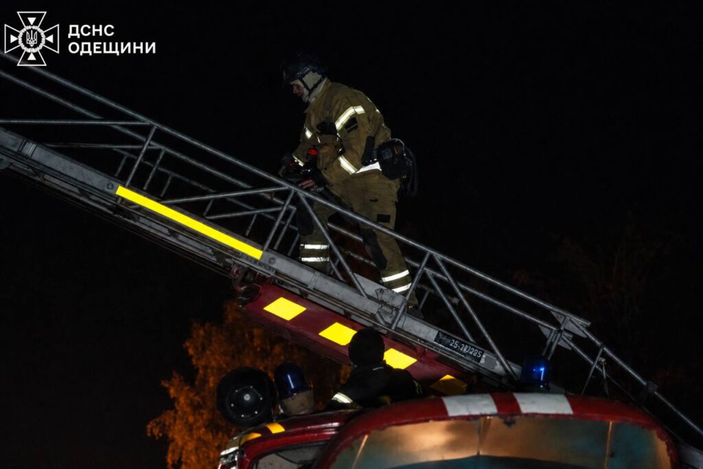 В ніч проти 15 травня рф завдала по Одещині серію ракетно-дронових ударів