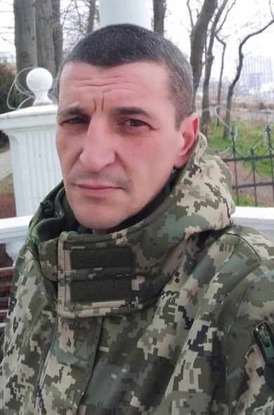 У громаді Болградського району в один день прощатимуться з двома захисниками