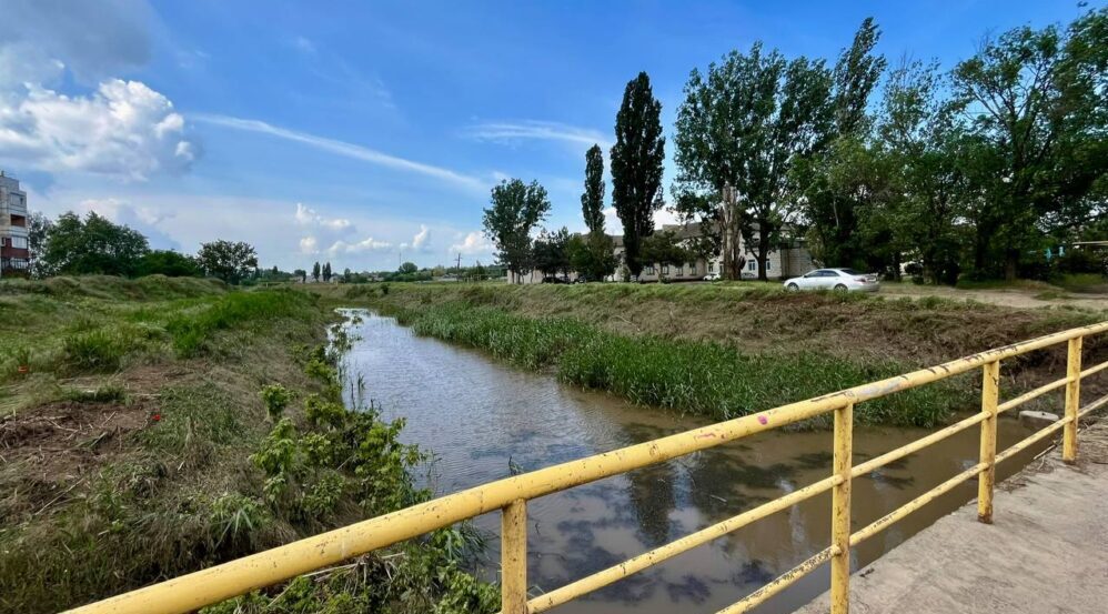 На трасі Одеса-Рені виникла загроза підтоплення після потужних злив