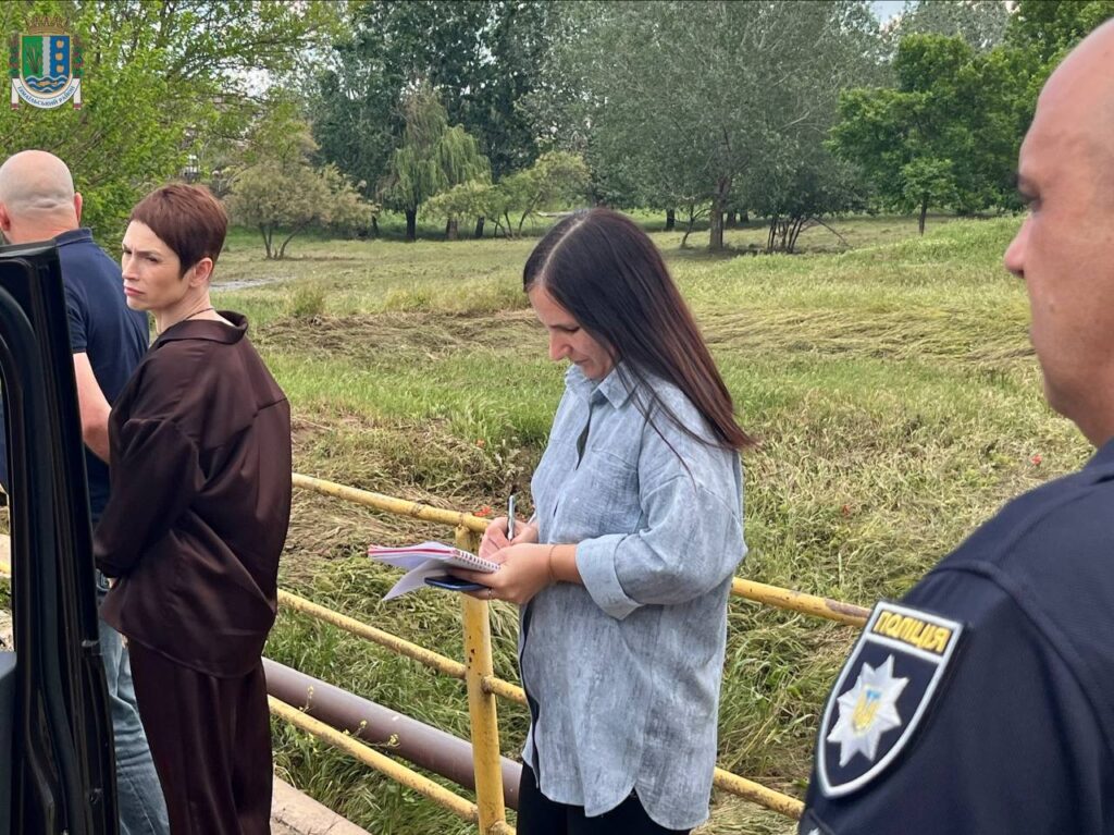 На трасі Одеса-Рені виникла загроза підтоплення після потужних злив