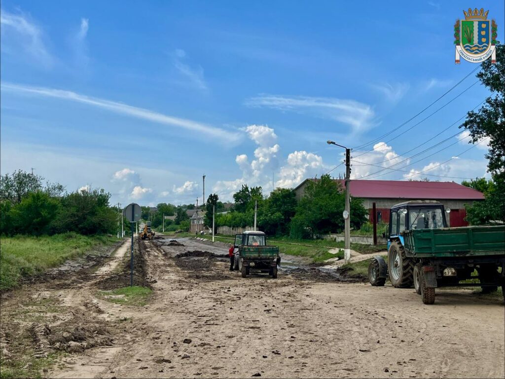 На трасі Одеса-Рені виникла загроза підтоплення після потужних злив