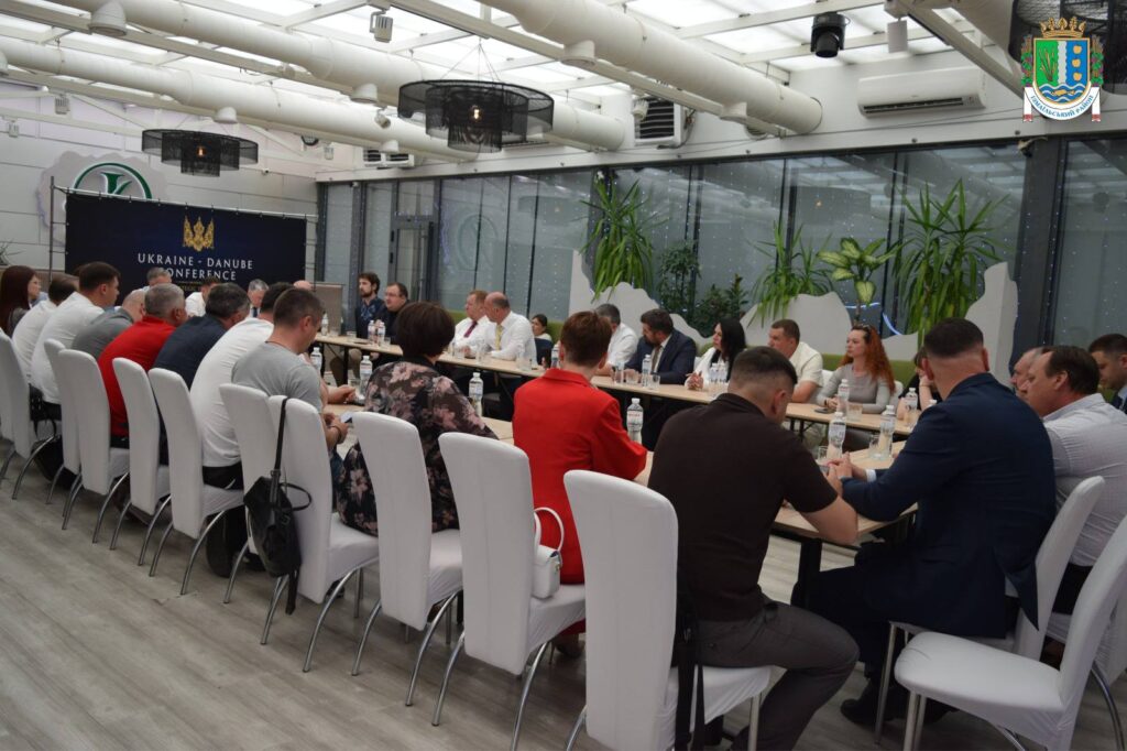 В Ізмаїлі обговорили питання розвитку інфраструктури, туризму та відновлення природних ресурсів півдня Одещини