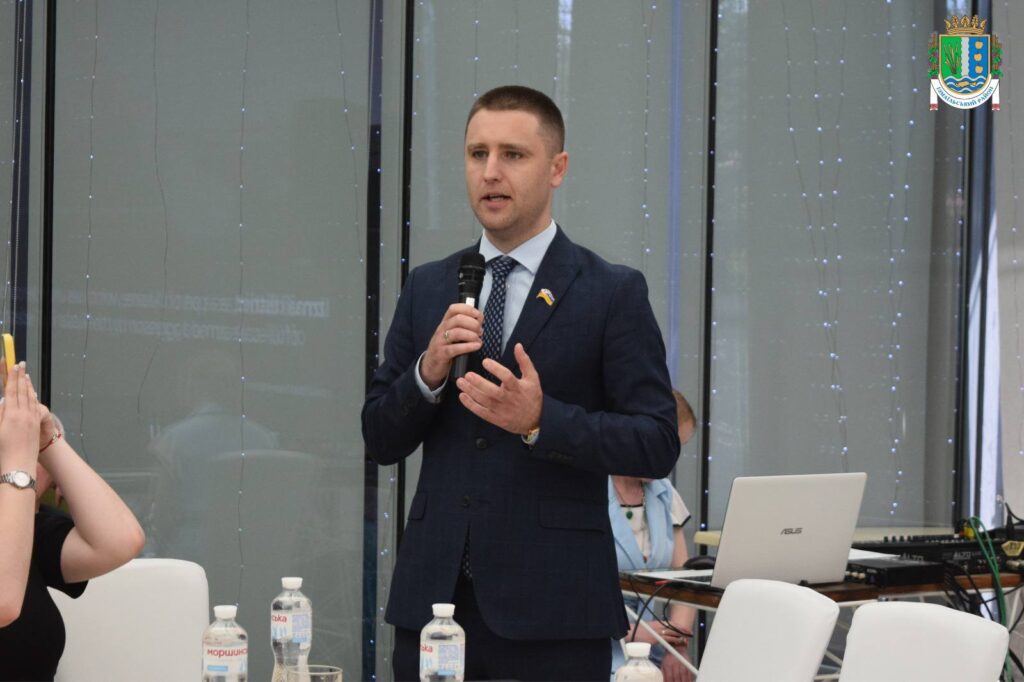 В Ізмаїлі обговорили питання розвитку інфраструктури, туризму та відновлення природних ресурсів півдня Одещини