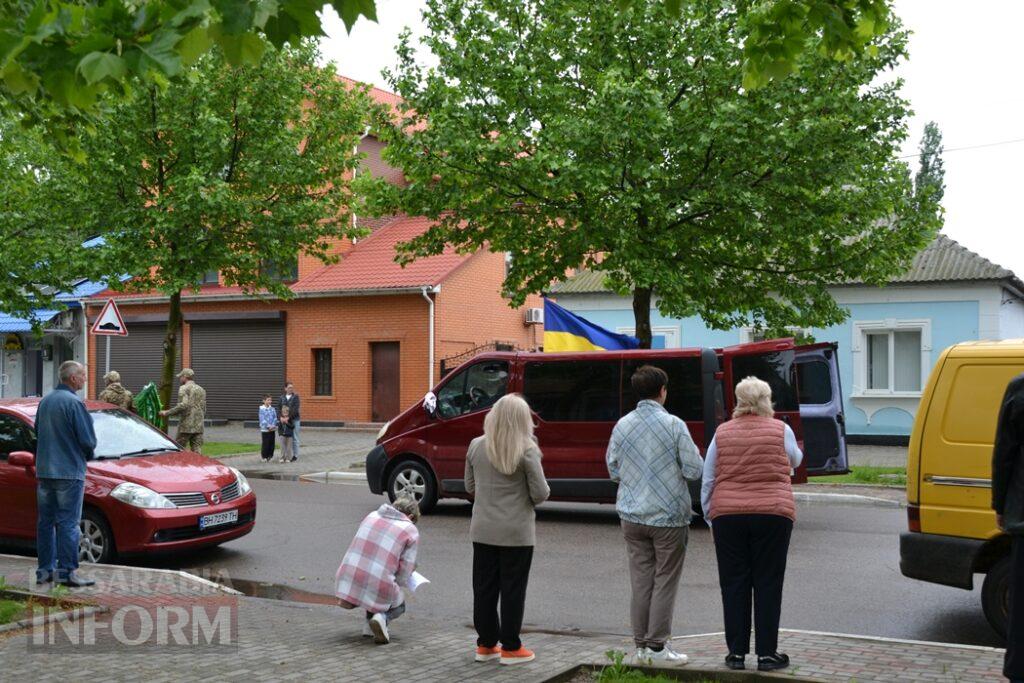 У Кілії не стихає жалоба: місто проводжало в останню путь Героя, який загинув понад рік тому