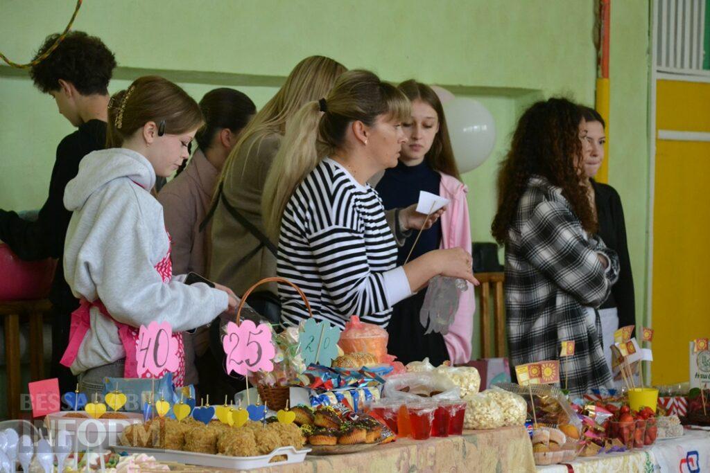 Мрії – бути: Кілійський ліцей зібрав на благодійному ярмарку понад 70 тисяч гривень