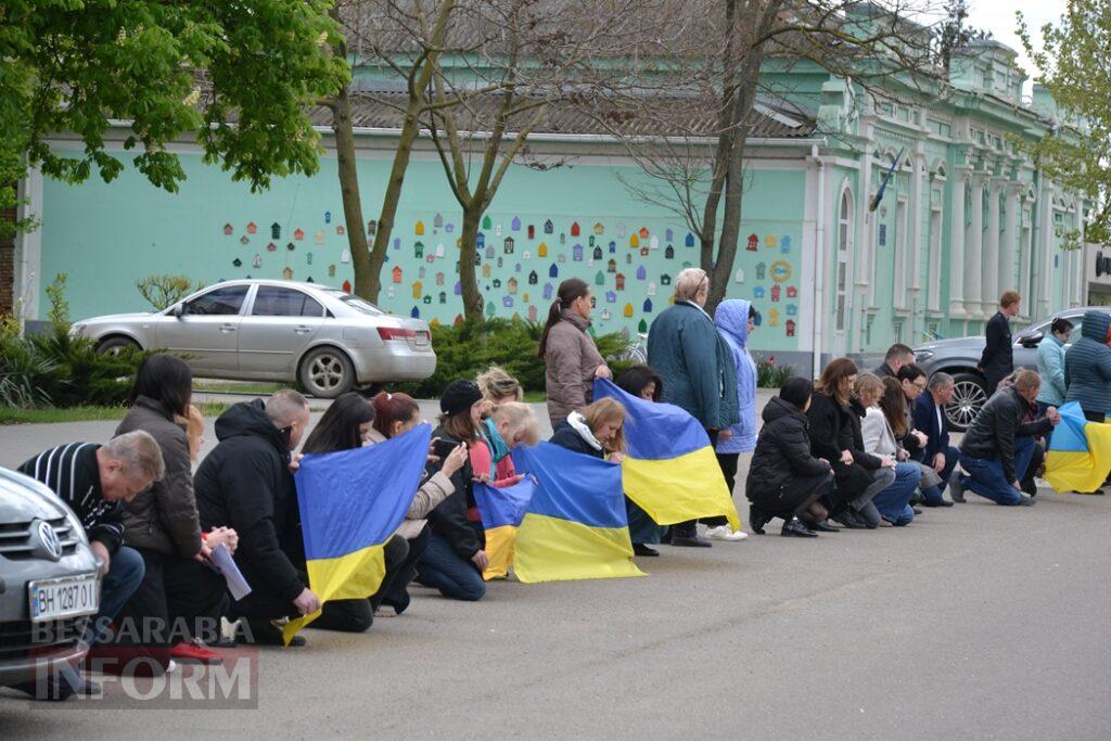 Кілія схилила голови у скорботі за загиблим на Донеччині головним сержантом Денисом Володькіним