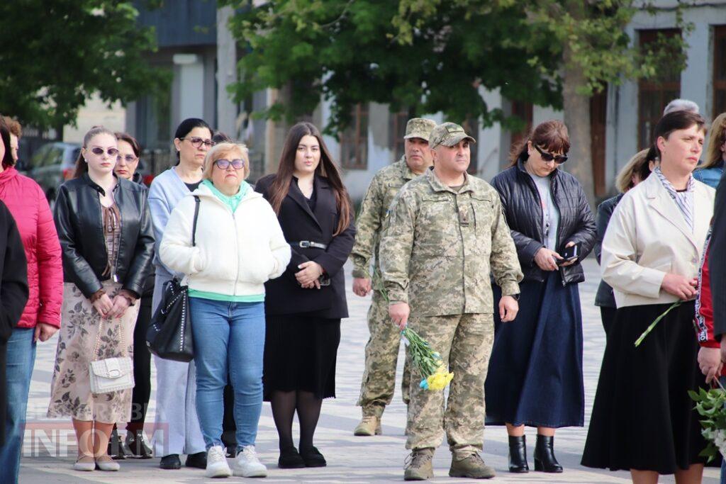 Болград схилив голови перед героями Другої світової та сучасної війни