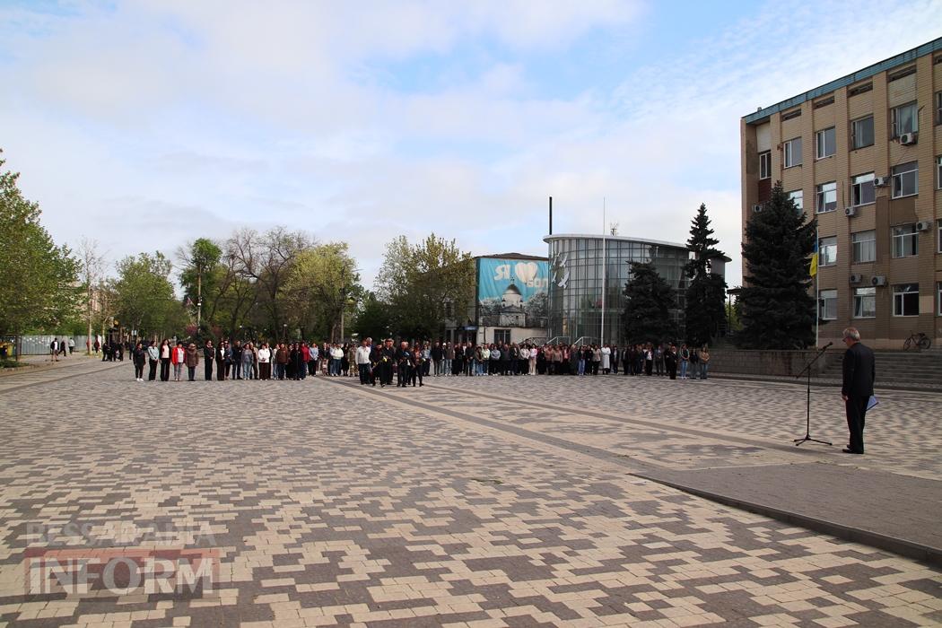 Болград схилив голови перед героями Другої світової та сучасної війни
