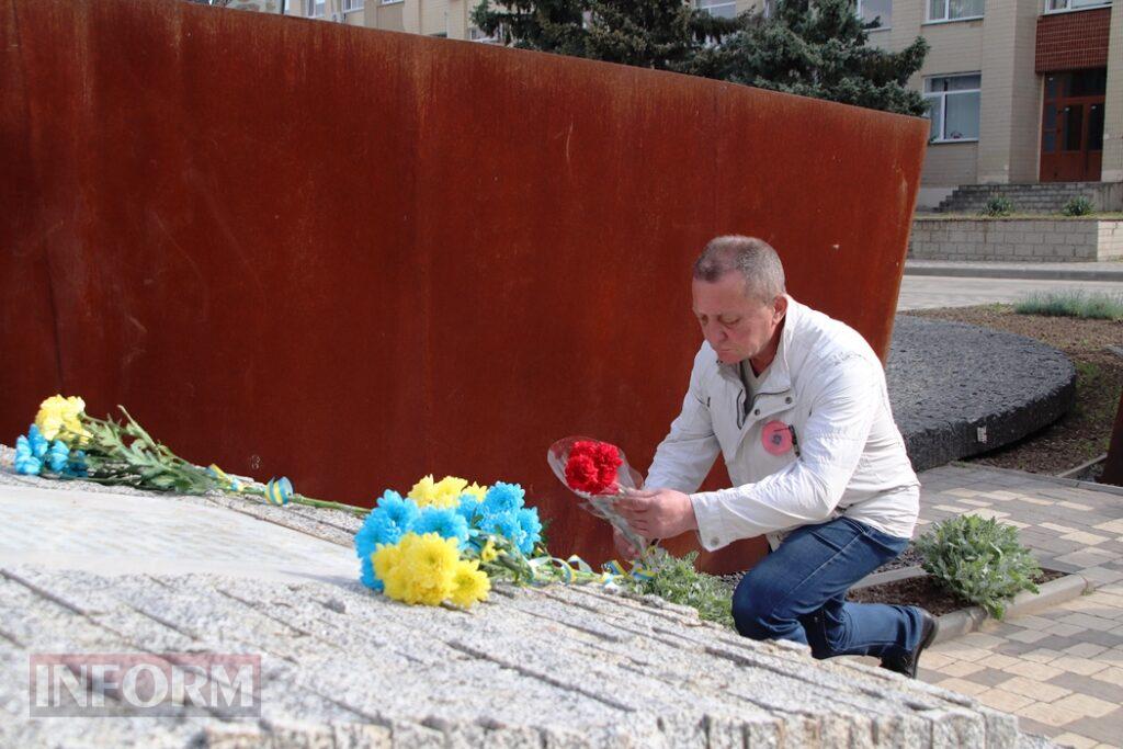Болград схилив голови перед героями Другої світової та сучасної війни