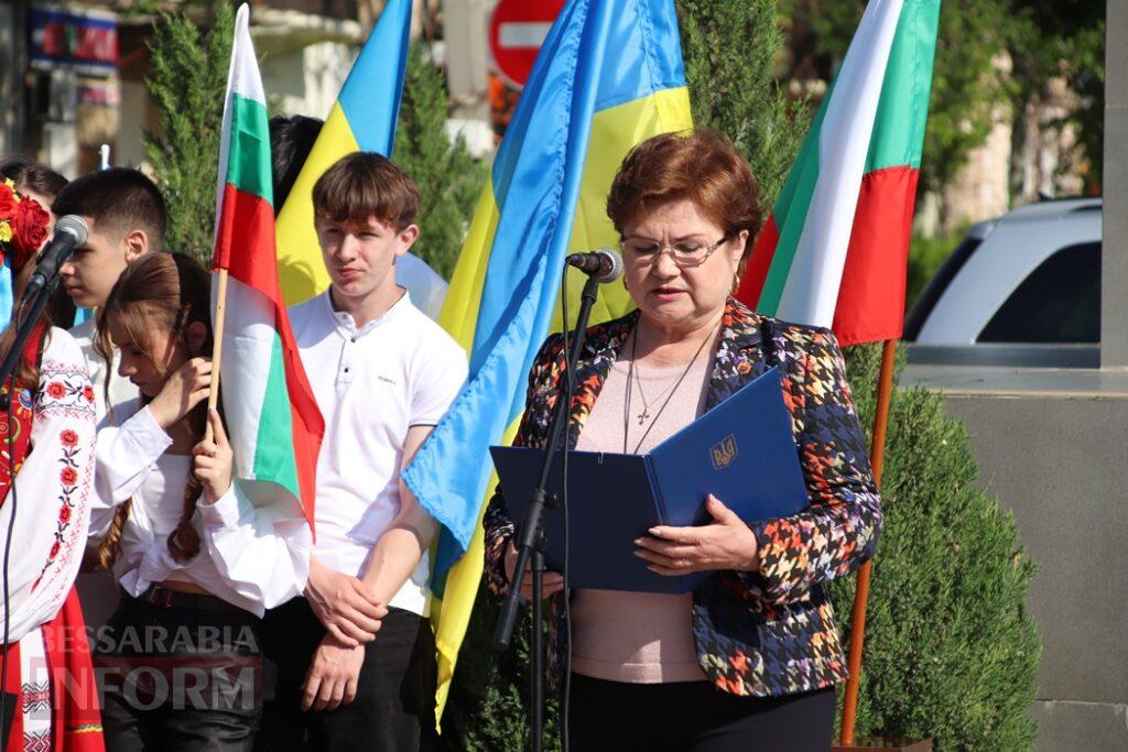 «Жива азбука» біля Кобзаря: у Болграді урочисто відзначили День слов’янської писемності й культури