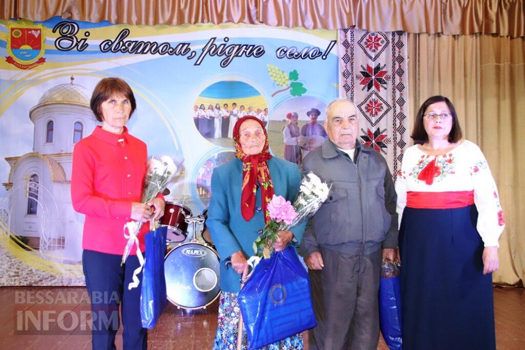 Свято крізь сльози: у Владичені Болградської громади вшанували Героїв та відзначили День села