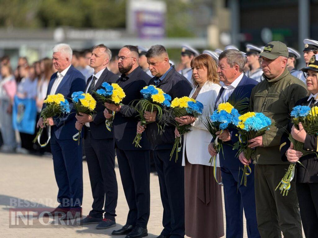 Дві війни — одна ціна свободи: в Ізмаїлі вшанували героїв різних поколінь