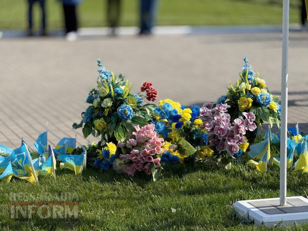 Дві війни — одна ціна свободи: в Ізмаїлі вшанували героїв різних поколінь