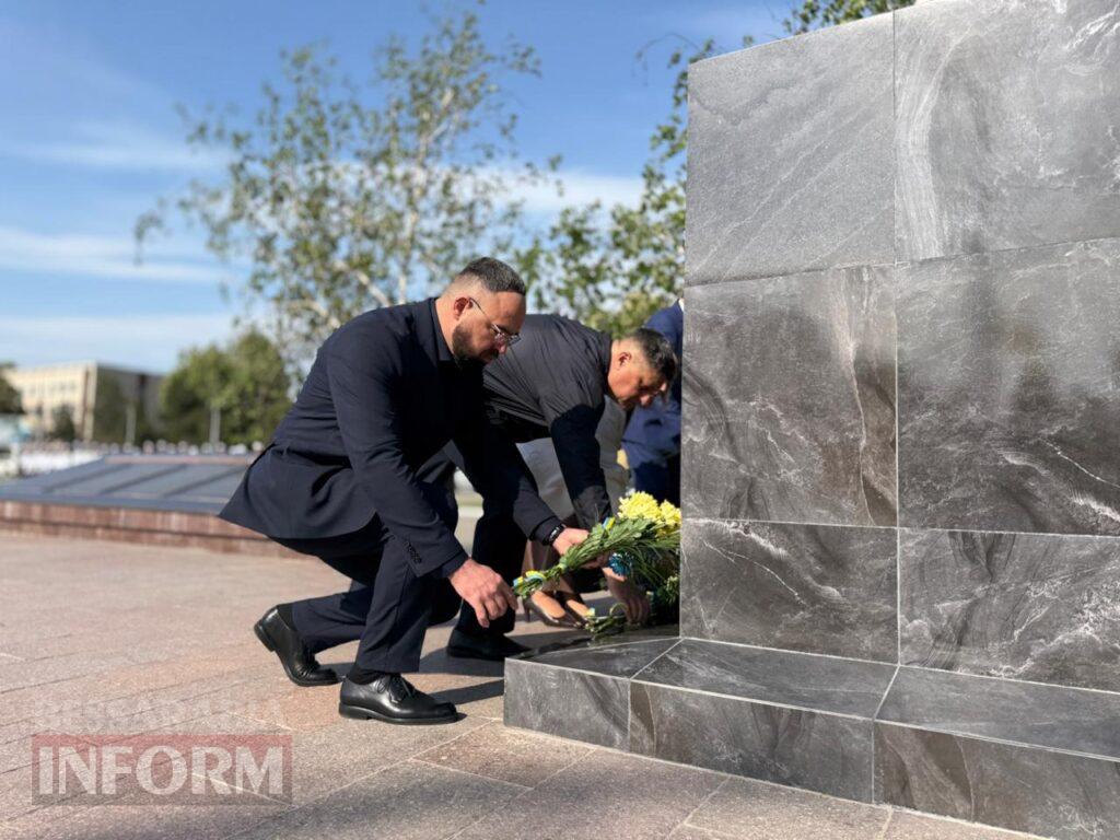 Дві війни — одна ціна свободи: в Ізмаїлі вшанували героїв різних поколінь