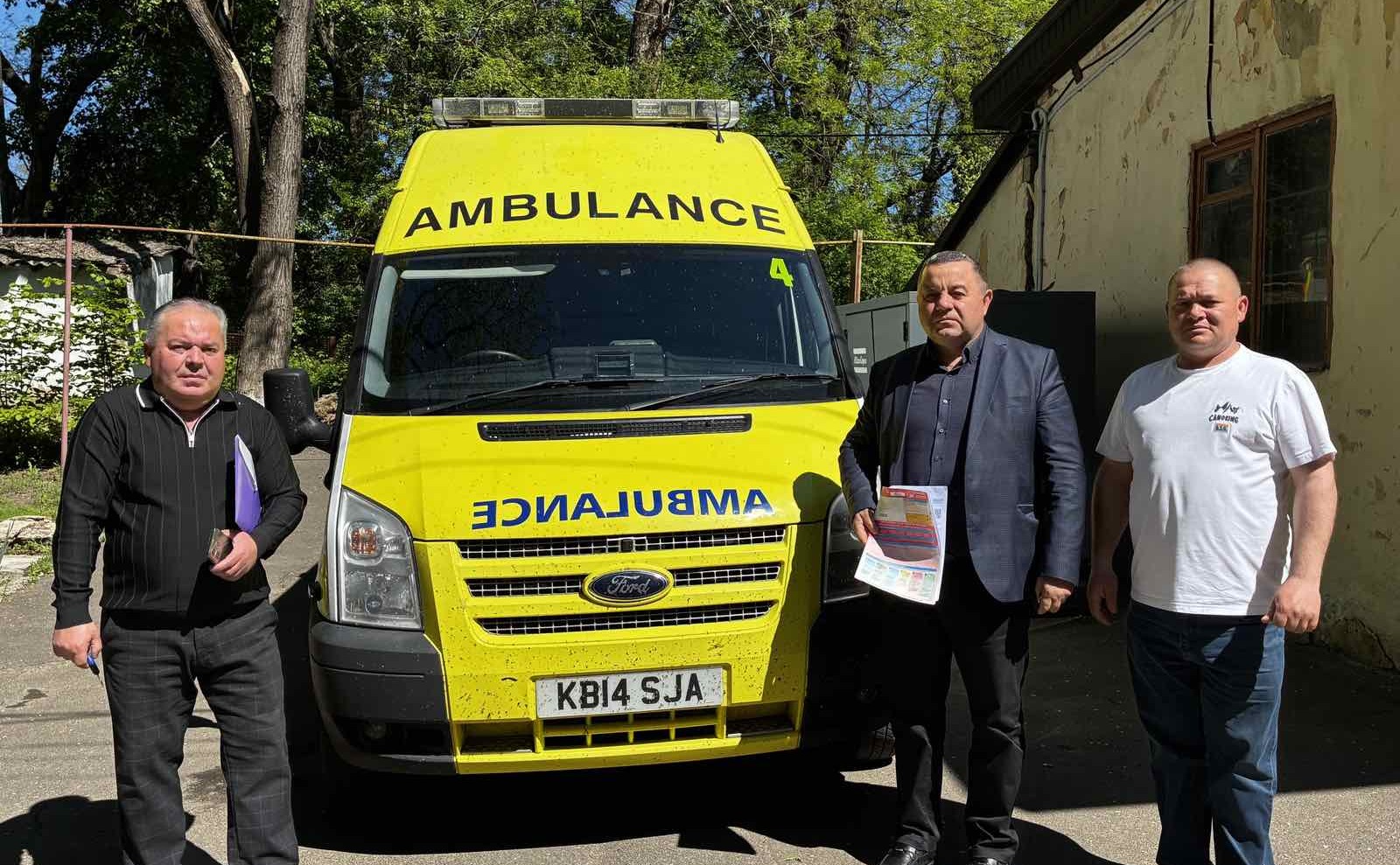 Автопарк Бессарабської громади поповнився сучасною «швидкою» від британських благодійників