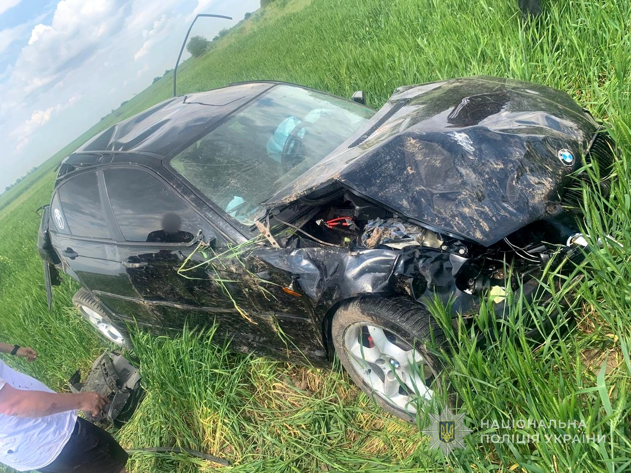 На Ізмаїльщині в ДТП із перекиданням BMW травмувалися двоє людей