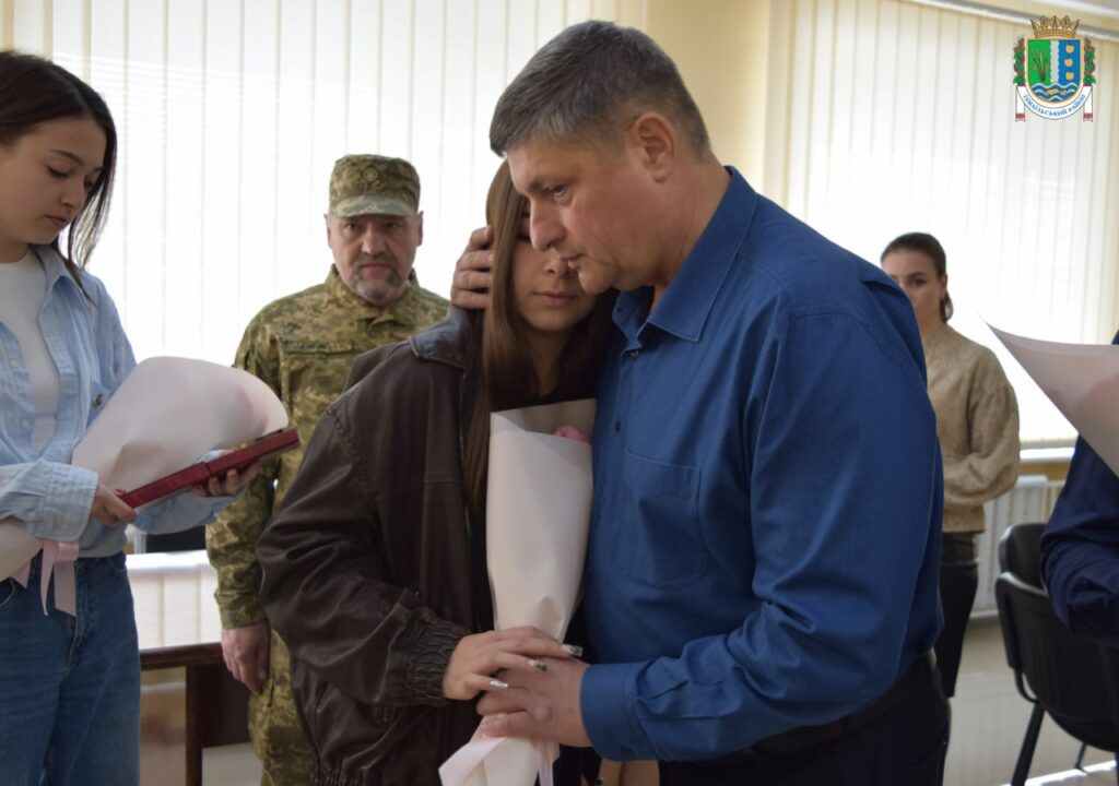 В Ізмаїльському районі вручили державні нагороди родинам полеглих захисників