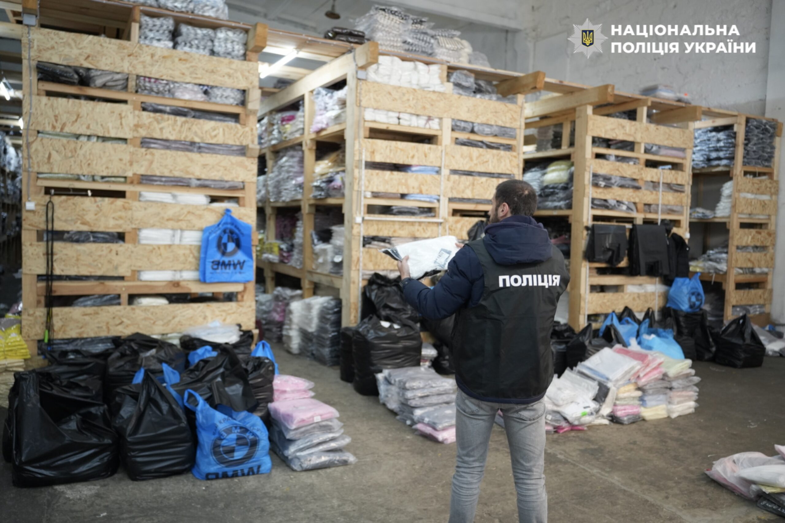 На Одещині викрито тіньову схему з гуманітарною допомогою на 44 мільйони гривень